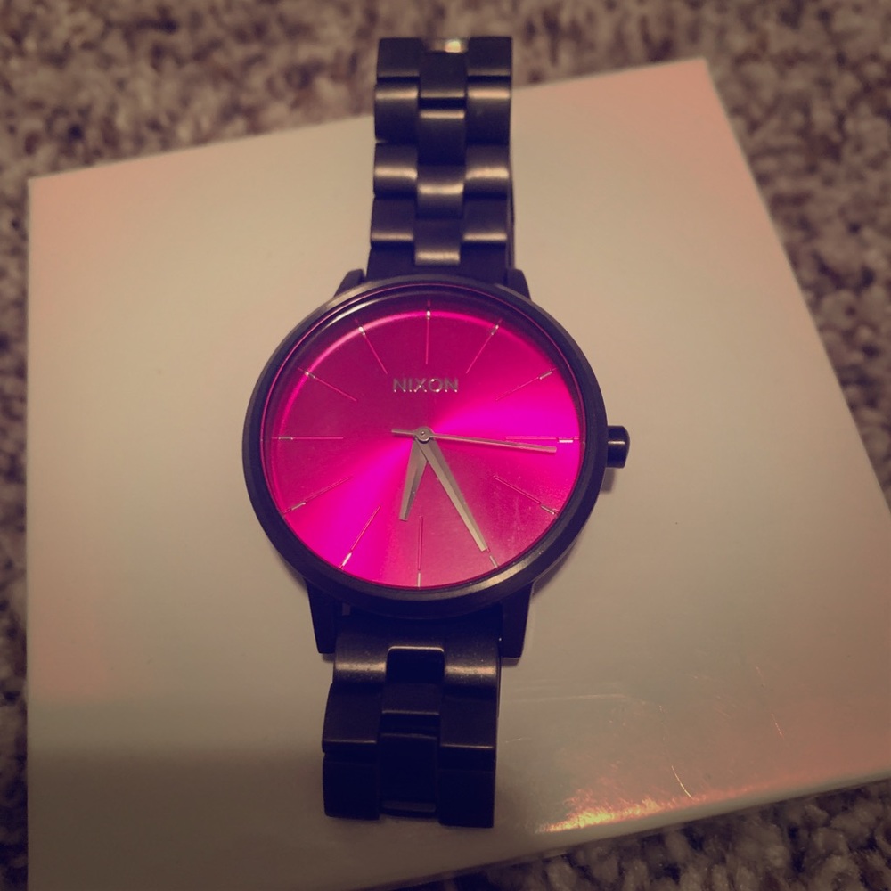 Nixon “The Kensington” Women’s Watch